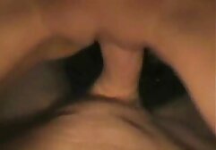Trio dove lei succhia il cazzo e le palle di un porno gratis mature italiane tizio